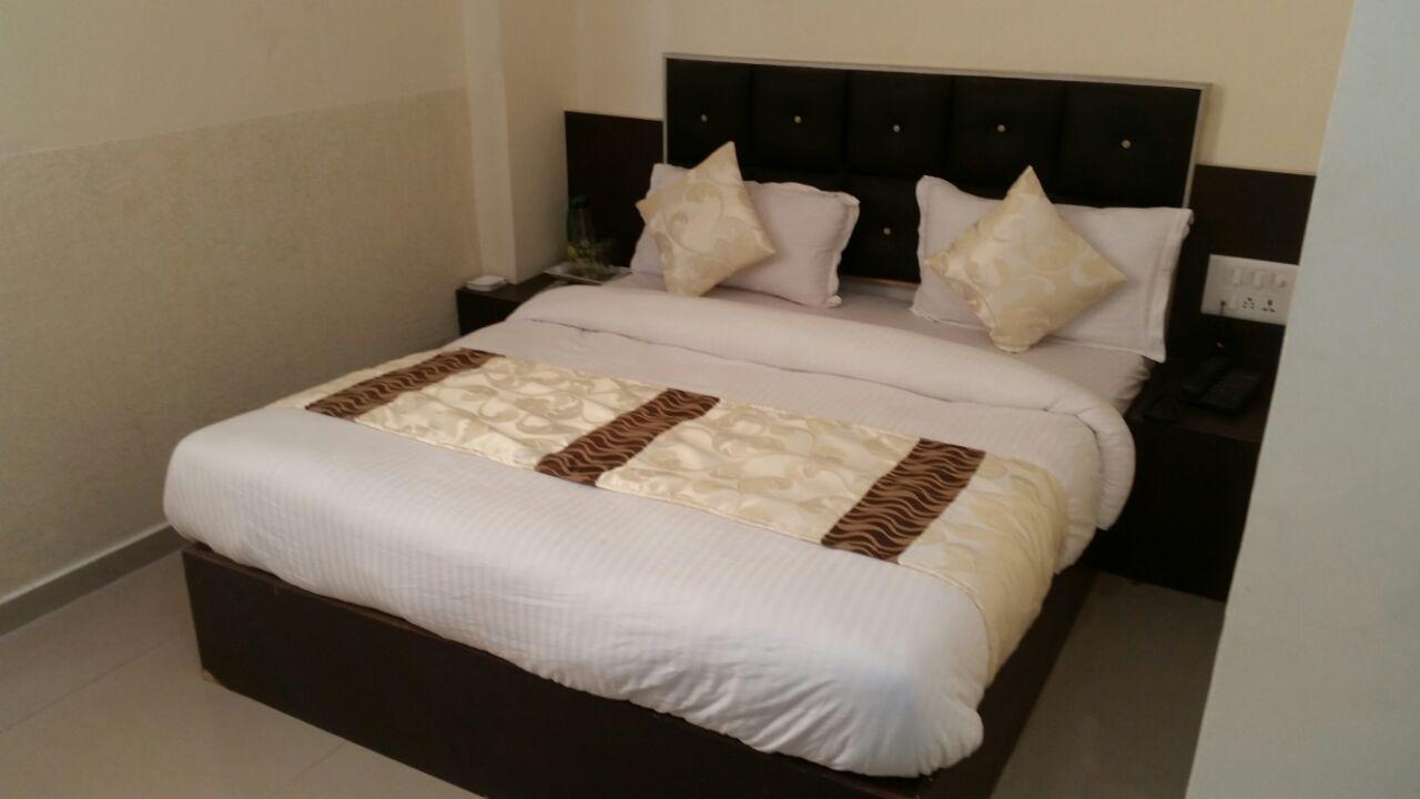 Hotel Cg Plaza Ahmedabad Eksteriør bilde